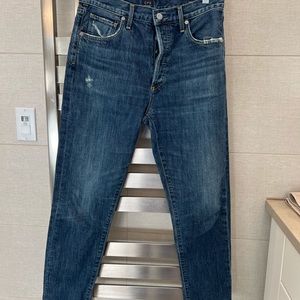 Woman’s citizens of humanity Libya high rise classic fit crop size 28 inseam 26
